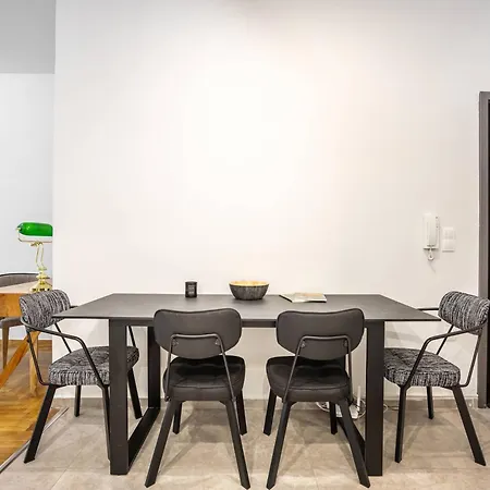 O&O Group - Cozy Urban Retreat - 2 Bedroom - Exarchia Atene Esterno foto