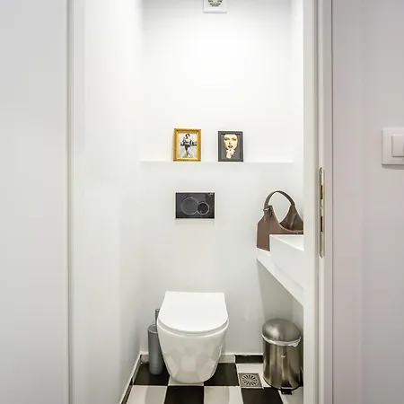 O&O Group - Cozy Urban Retreat - 2 Bedroom - Exarchia Atene Esterno foto