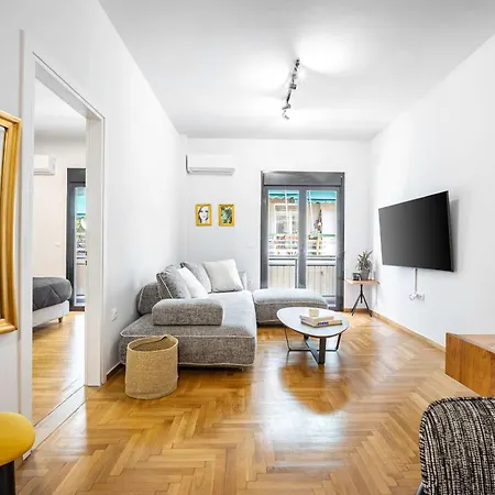 O&O Group - Cozy Urban Retreat - 2 Bedroom - Exarchia Atene Esterno foto