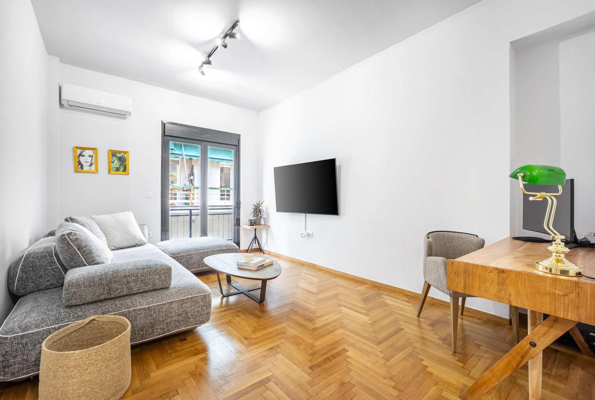 O&o Group - Cozy Urban Retreat - 2 Bedroom - Exarchia Apartment Athens